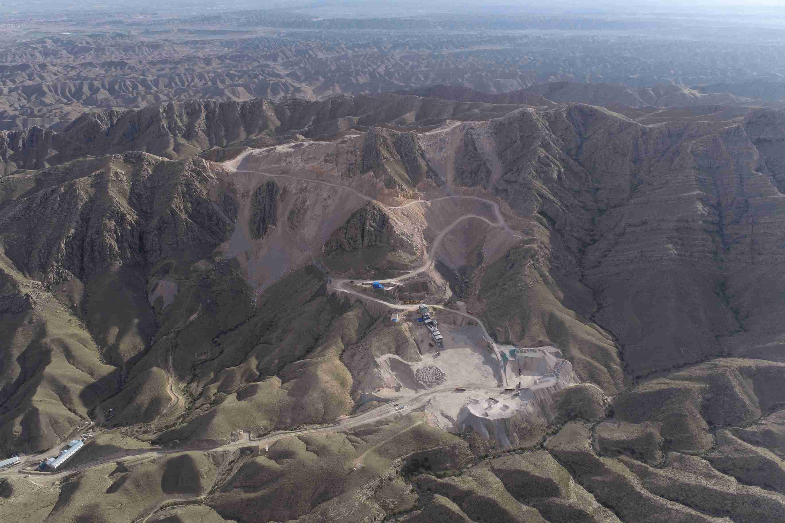 寧夏電石灰巖開采項目